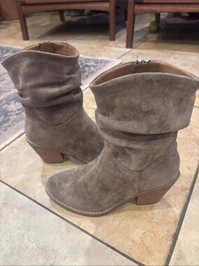 Euro Style  Women's Taupe Suede Mid-Calf Slouch Boot with Side Zip size 7..5